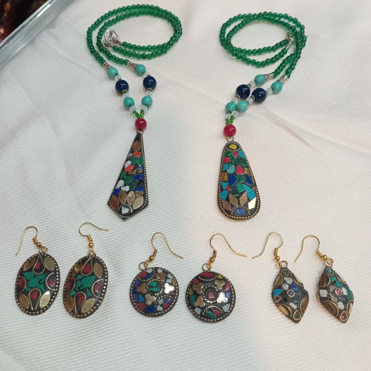 Stone jewllery set - Image 6